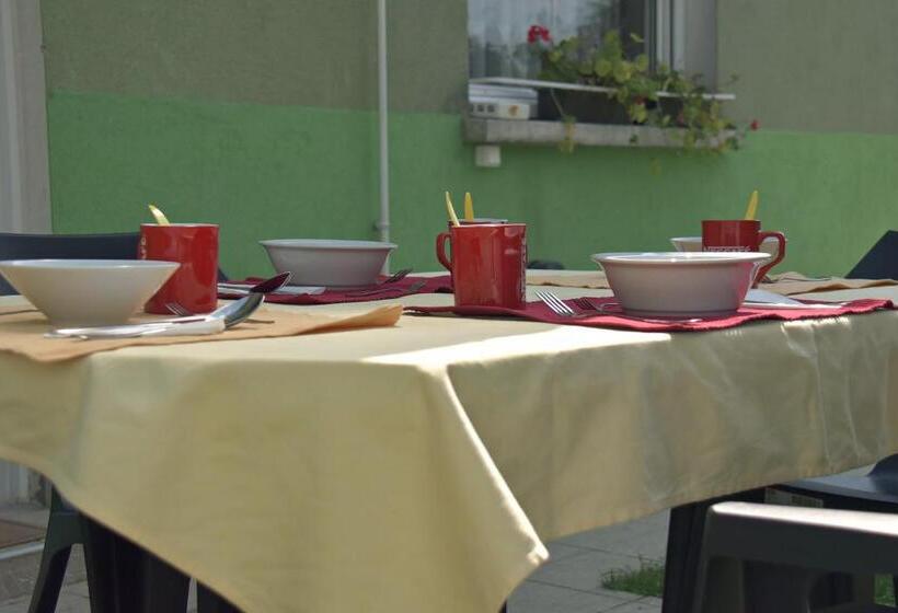Standard room with outdoor bath, Tiszafa Vendégház Nagykanizsa