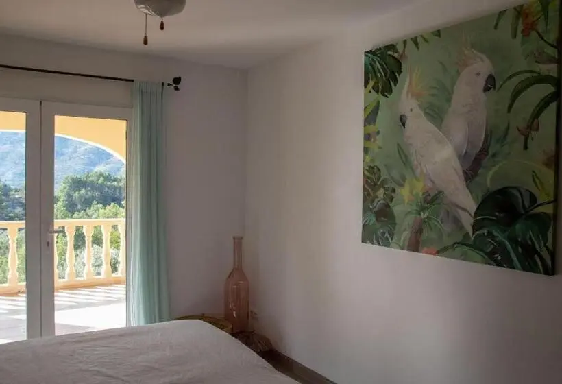マウンテンビューデラックスルーム, Villa Foia Vella   Adults Only