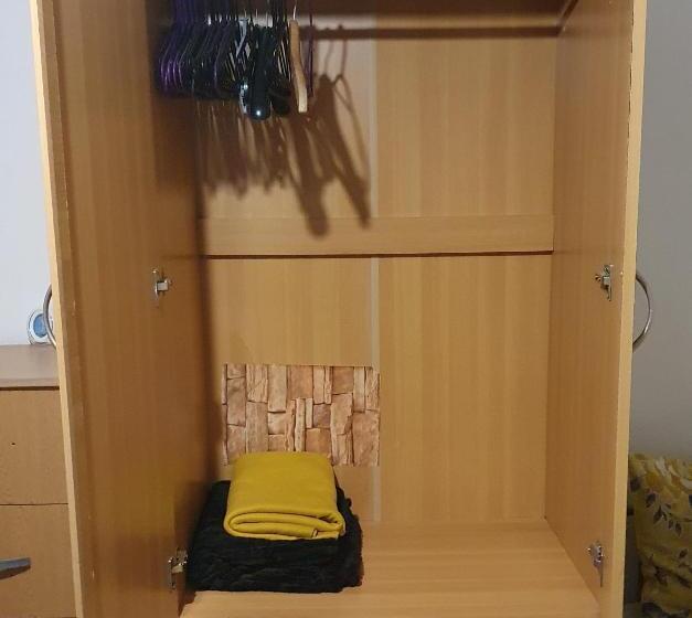 חדר סטנדרט לשלושה, Merciful King Room, In Zone 2 3