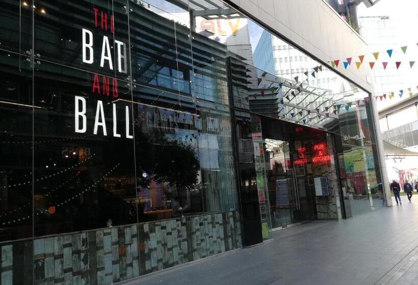 חדר סטנדרט לשלושה, Merciful King Room, In Zone 2 3