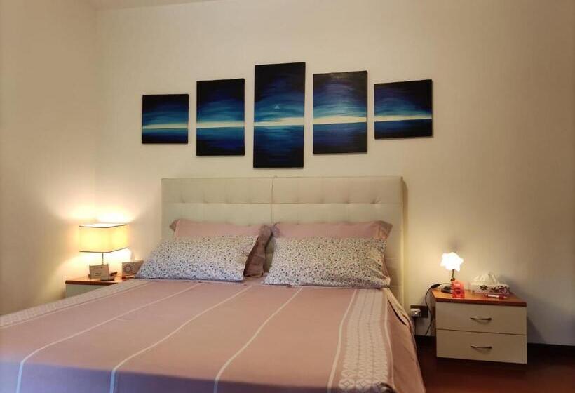 شقة غرفة واحدة مطلة على الحديقة, La Casa Di Elena