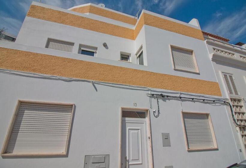 اتاق استاندارد, New Village Guest House