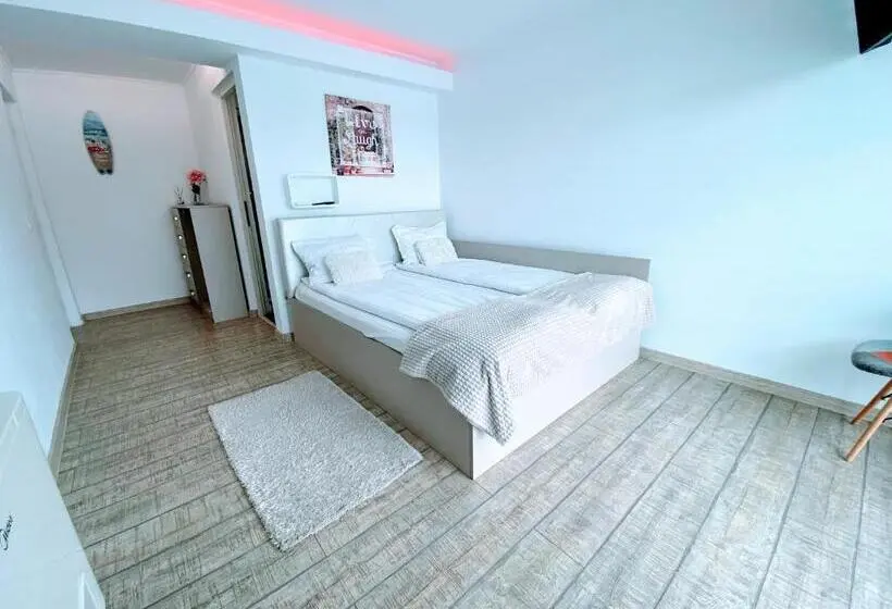 バルコニー付きデラックスルーム, Noah River House