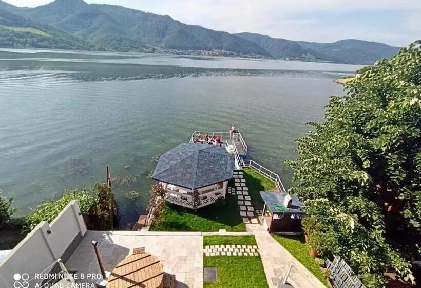 デラックスビラの１ベッドルーム, Noah River House