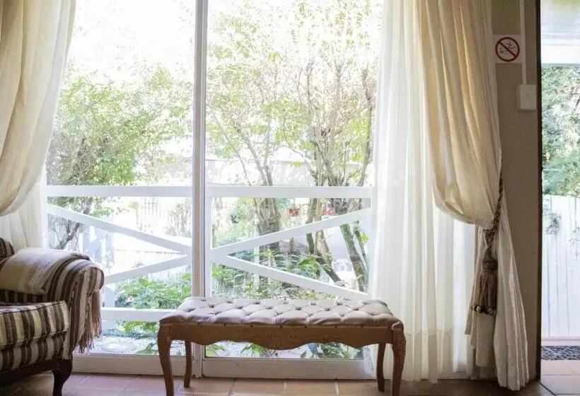 スタンダードルーム, Panda S Guest Cottages