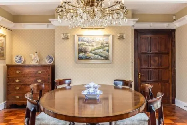 デラックスルーム, Pinley Hill House