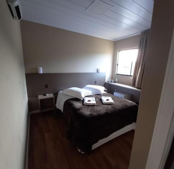 スイート, Pousada Rota12