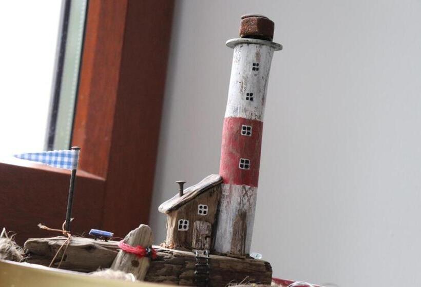 סוויטה עם מרפסת, Landleben Pur