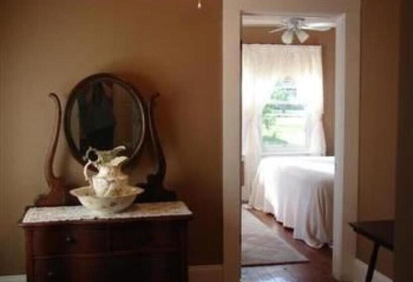 스탠다드 트리플 룸, The Peaceful Pelican Llc