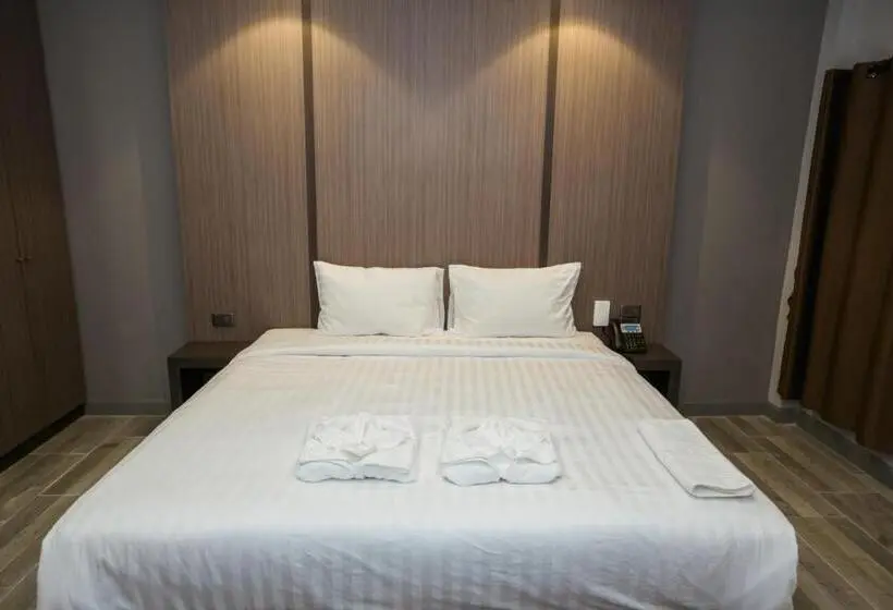 اتاق استاندارد با تخت بزرگ, The Bed