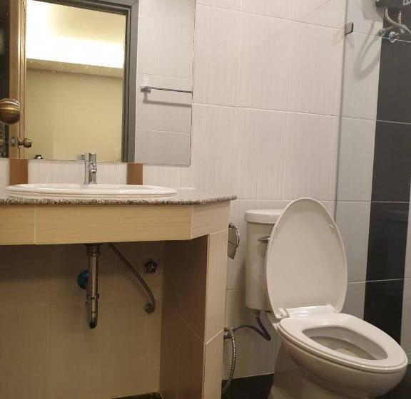 豪华房间, The Bed