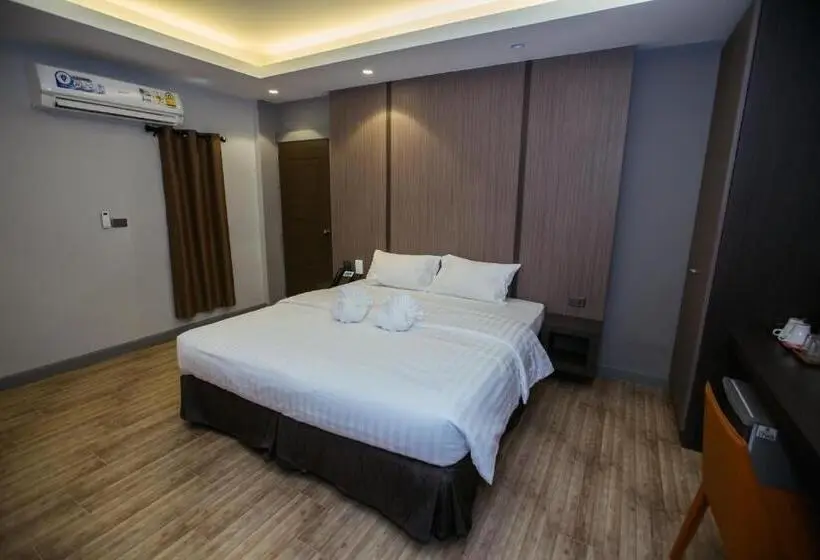 سوییت اجرایی, The Bed