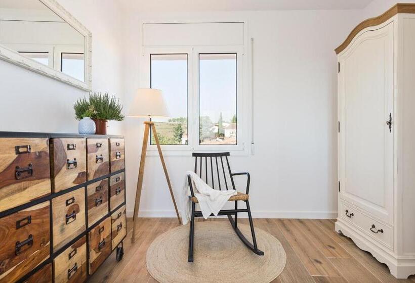 带1个卧室的豪华公寓, Masia Can Rovira   Esc1852