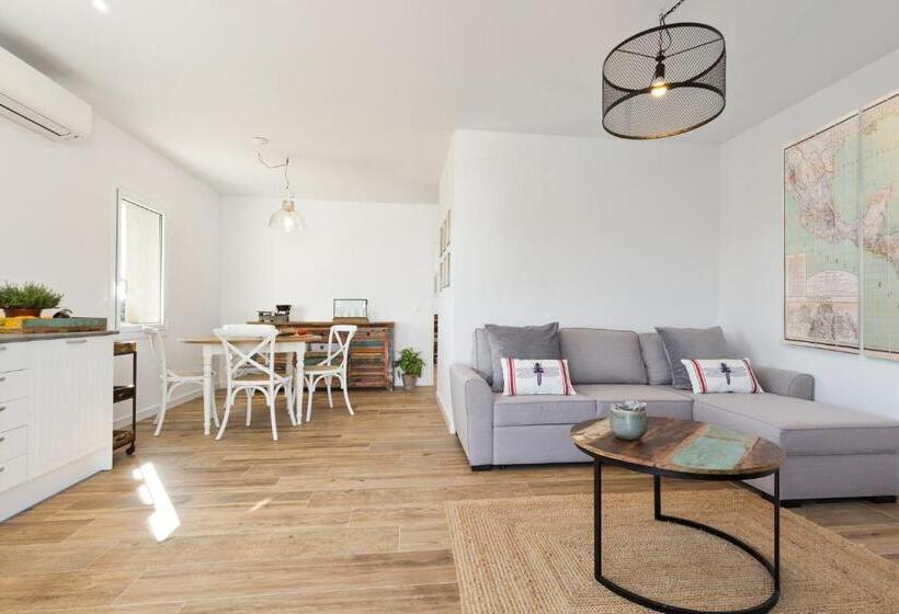 带1个卧室的豪华公寓, Masia Can Rovira   Esc1852