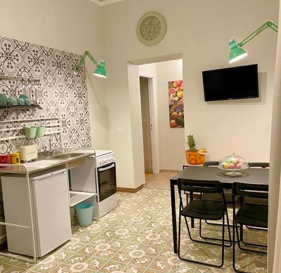 شقة غرفة نوم واحدة مزودة بشُرفة, Amurimè