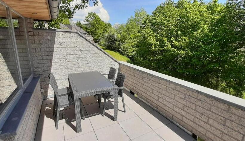 침실 2개 주택, Côté Terrasse