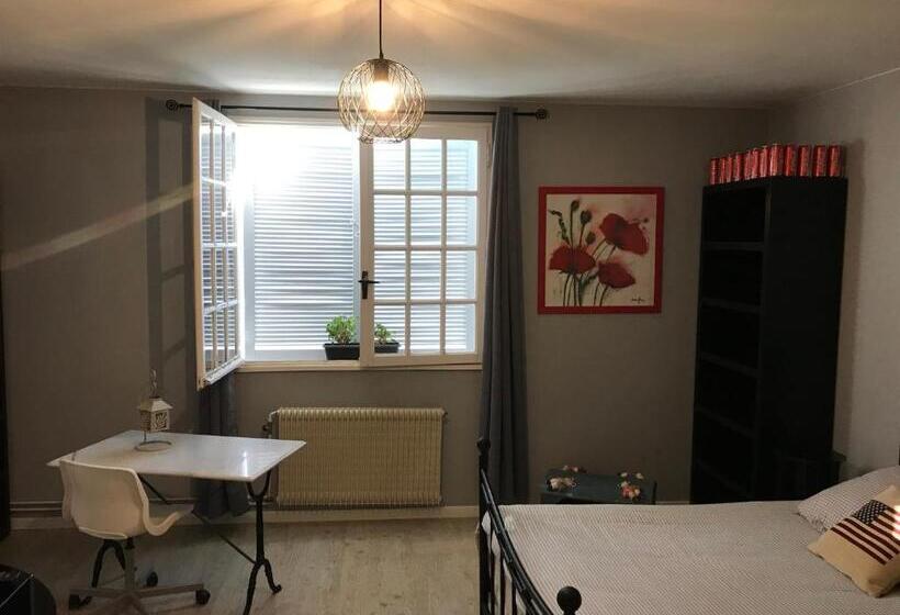 Номер Стандарт, La Pause Nuitonne