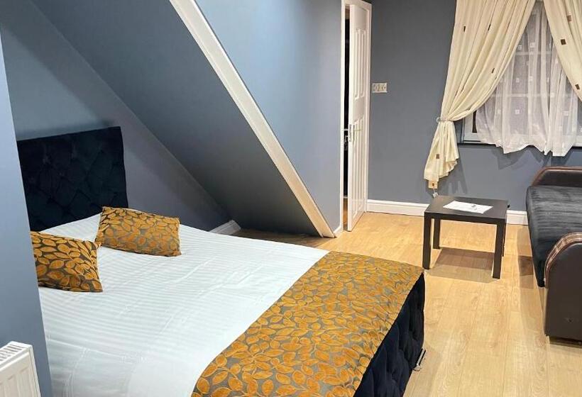 استودیوی استاندارد, Apartment & Rooms In London