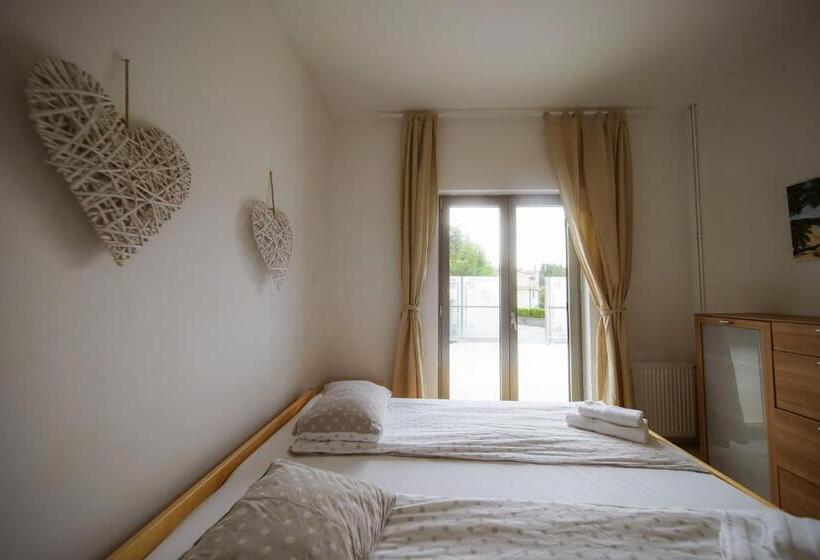 آپارتمان 1 خوابه با تراس, Villa Medusa