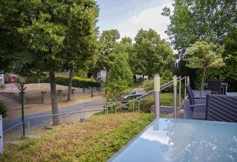 חדר סטנדרט לשלושה, B&b Bie Janssen