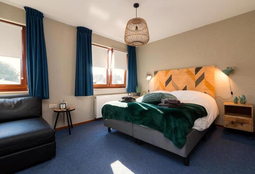 חדר סטנדרט לשלושה, B&b Bie Janssen