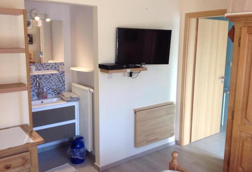 غرفة قياسية, La Fangette , Libramont, Bras Haut