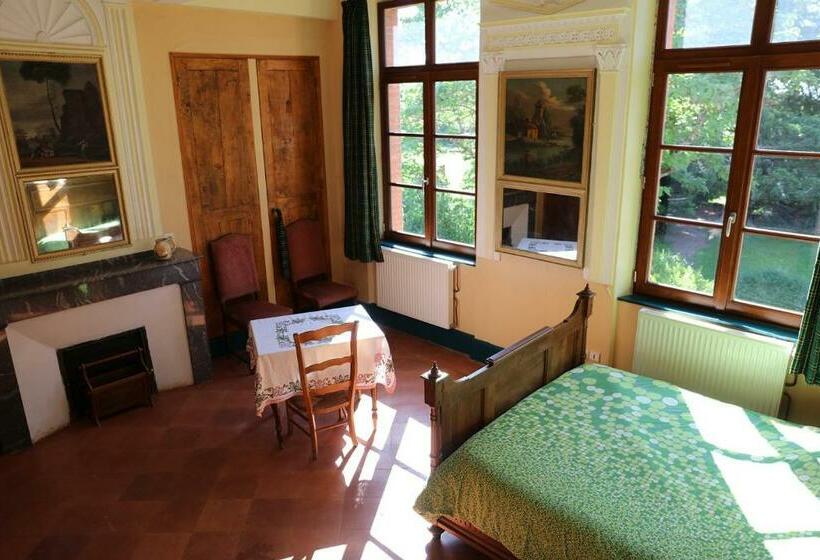 Трехместный Номер Стандарт Вид на Сад, La Maison Du Saula