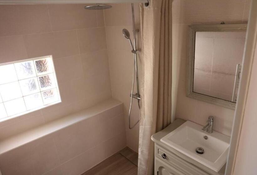 Дом 1 Спальня, La Maison Du Saula