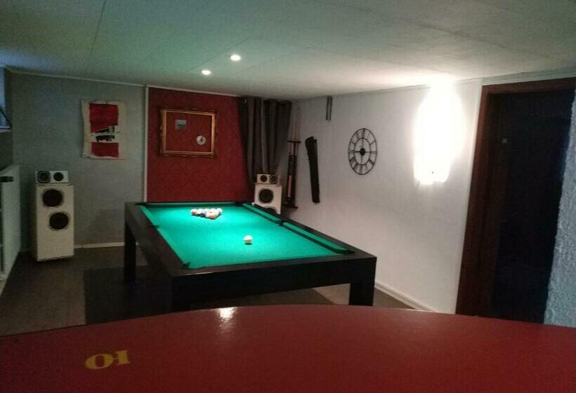 חדר סטנדרט נוף לגינה, La Malle   La Suite