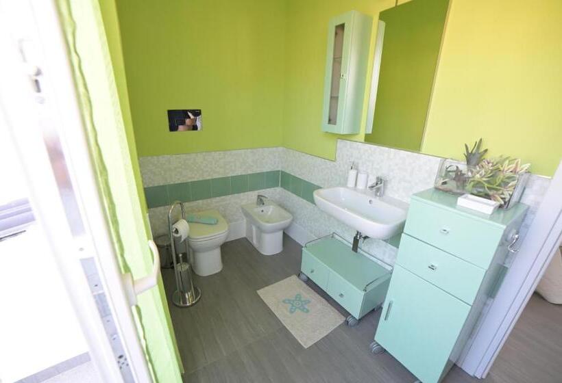 Номер Стандарт Вид на Море, Stanzina Della Baronessa