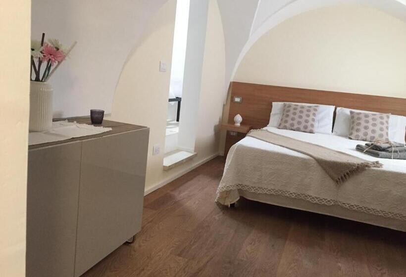 غرفة قياسية رباعية, Via Dante Luxury