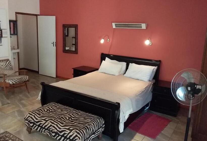 חדר סטנדרט, Blue Haze Country Lodge