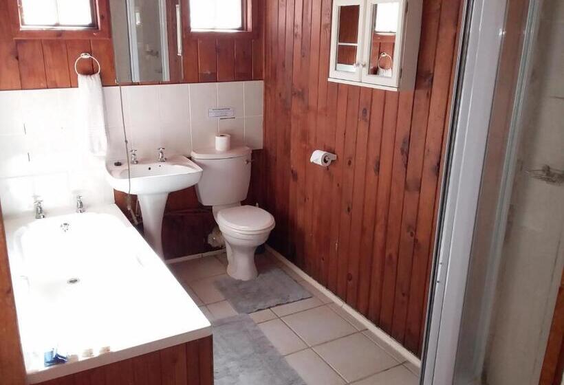 كابينة, Blue Haze Country Lodge