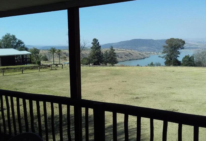 كابينة, Blue Haze Country Lodge