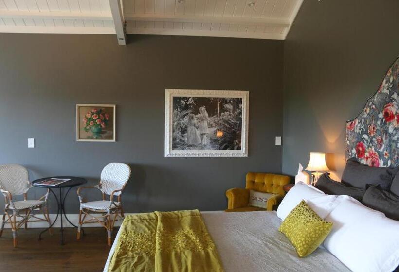 סטודיו דלוקס, Luxurious Escape,matakana