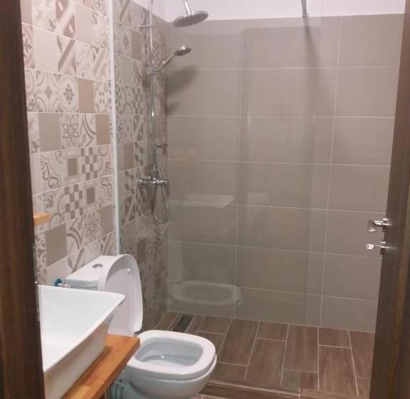 ファミリールーム, Mirana