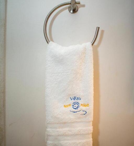 带花园景观的标准洋房, Villas Sunrisa