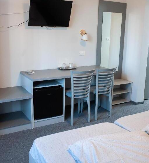 스탠다드 룸, Pensiunea Vlad