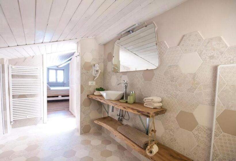 غرفة قياسية, B&b Botton D Oro Valle Imagna