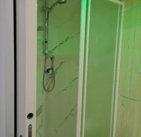 Четырехместный Номер Стандарт, Domus Hera