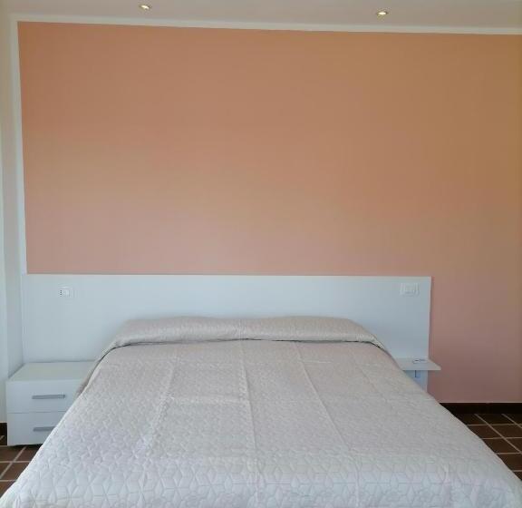 Номер Стандарт, Domus Hera