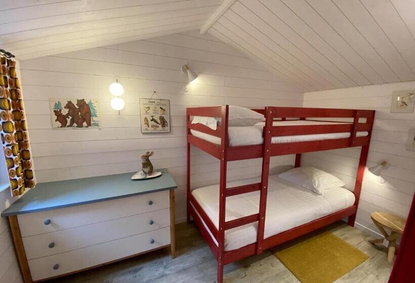 اتاق استاندارد, Le Cabanon De Chessy