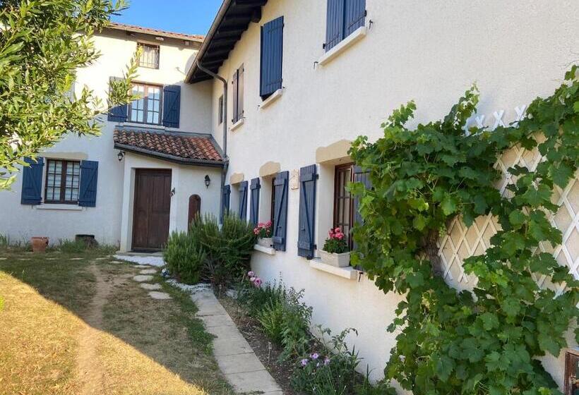 Standardzimmer, Le Regrimet Avec Parking Gratuit Et Privé