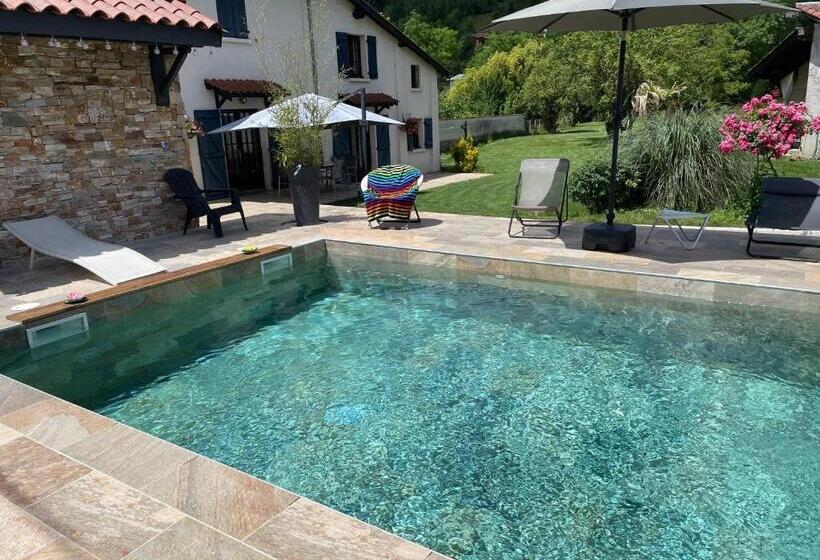 Standardzimmer, Le Regrimet Avec Parking Gratuit Et Privé