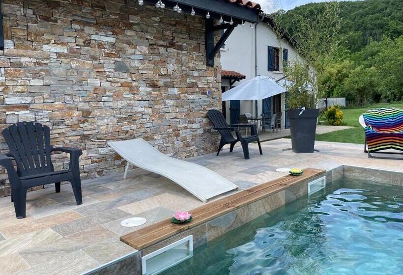 Standardzimmer, Le Regrimet Avec Parking Gratuit Et Privé