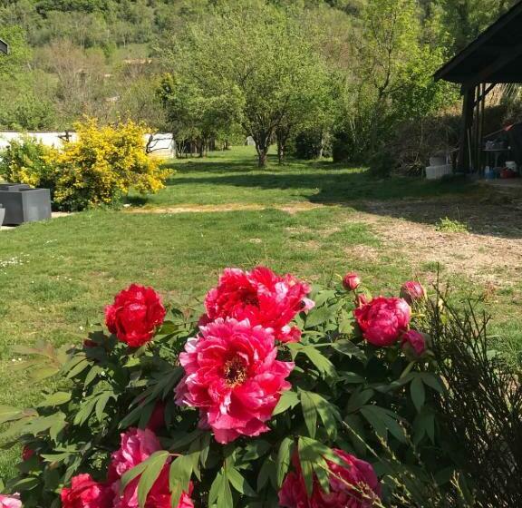 Deluxe Zimmer, Le Regrimet Avec Parking Gratuit Et Privé