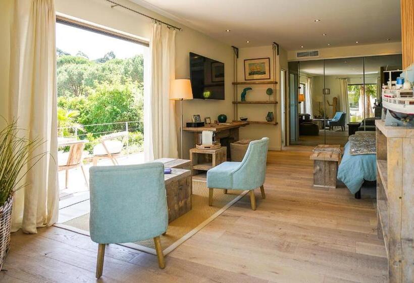 Номер Deluxe Вид на Море с Балконом, Villa Sant Anna