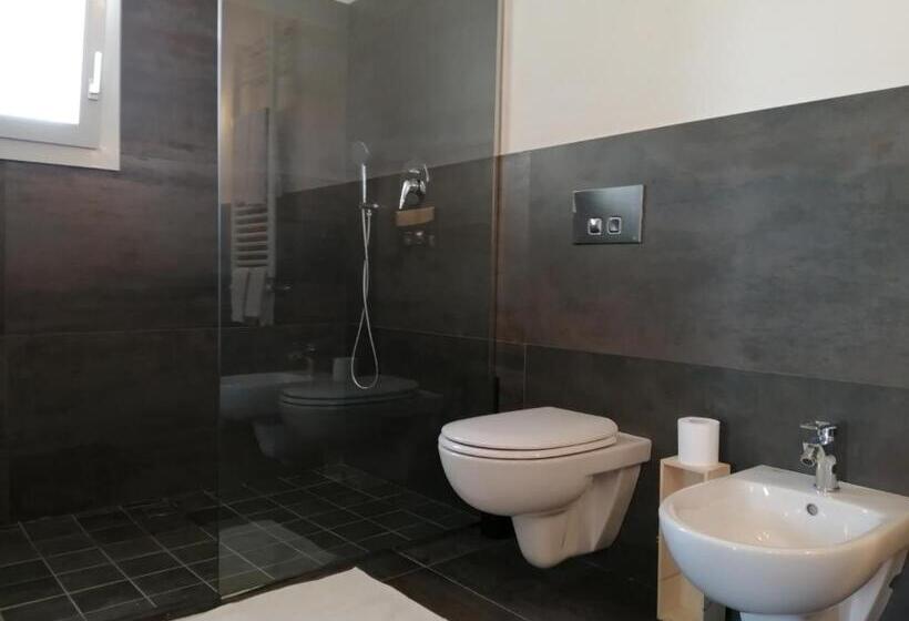 标准间, Poggio Del Gallo