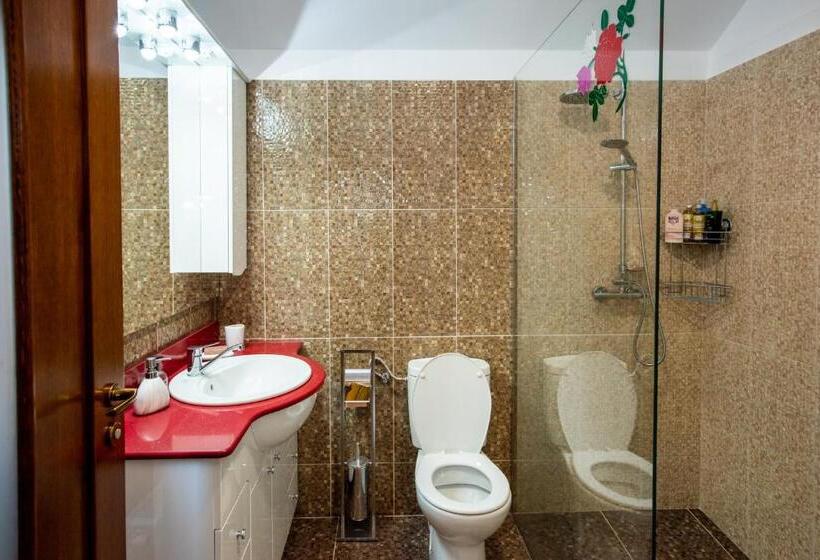 デラックスルーム, Casa De Sub Magura