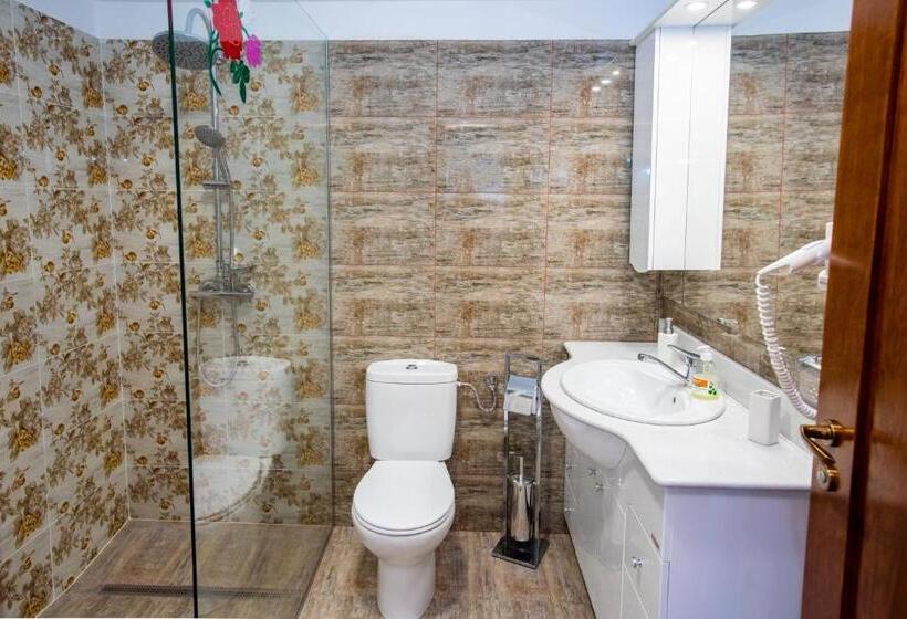 デラックスルーム, Casa De Sub Magura